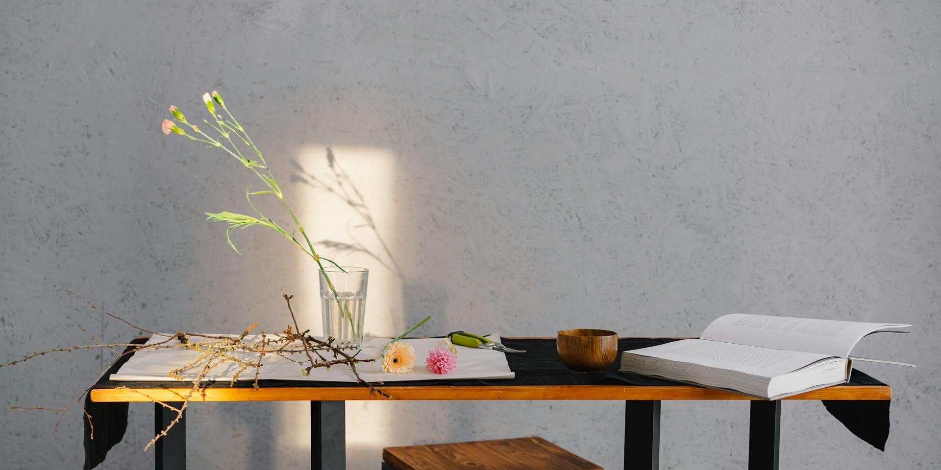 The-link-between-social-media-fame-and-burnout